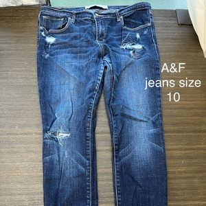 Abercrombie and fitch jeans size 10
